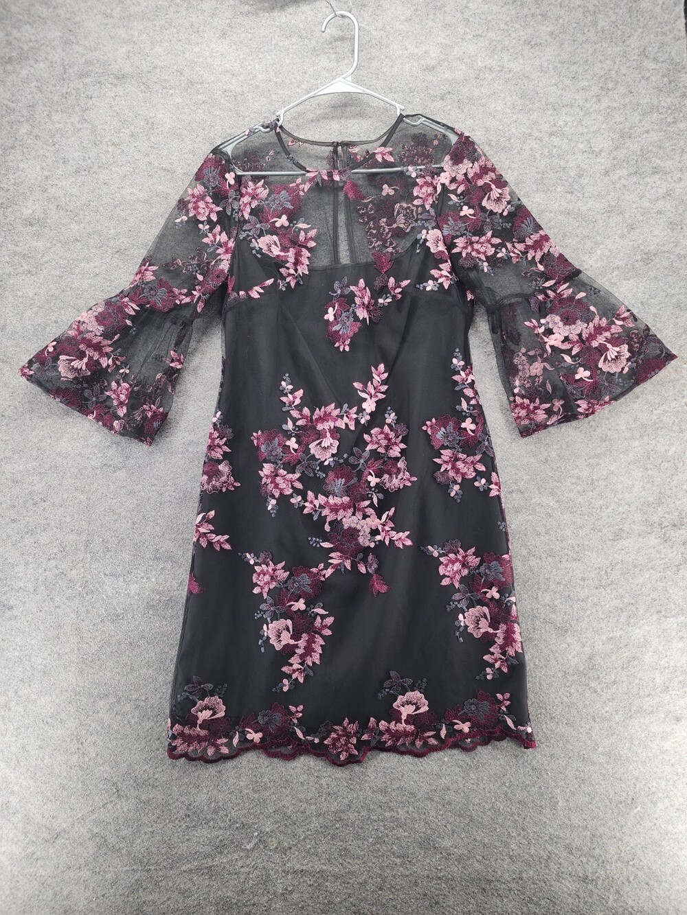 White House Black Market Dress Womens 6 Black Pink Floral Embroidered Bell Sleev